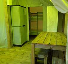 Tente lodge junior plus à la location en Dordogne